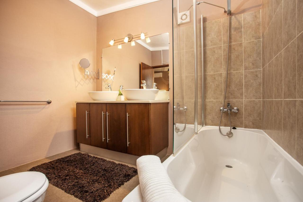Privilege Casa Da Videira With Swimming Pool, Quelfes - Olhao Ngoại thất bức ảnh