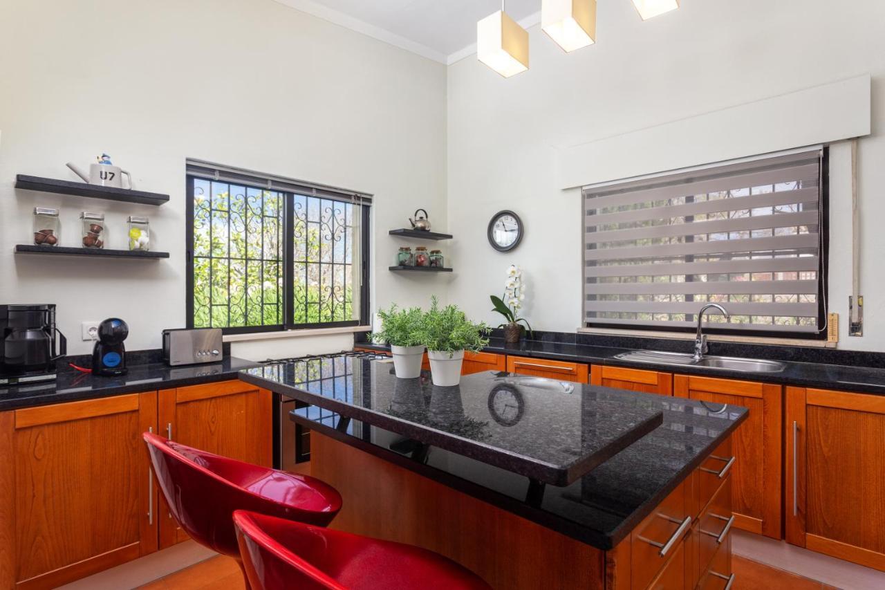 Privilege Casa Da Videira With Swimming Pool, Quelfes - Olhao Ngoại thất bức ảnh